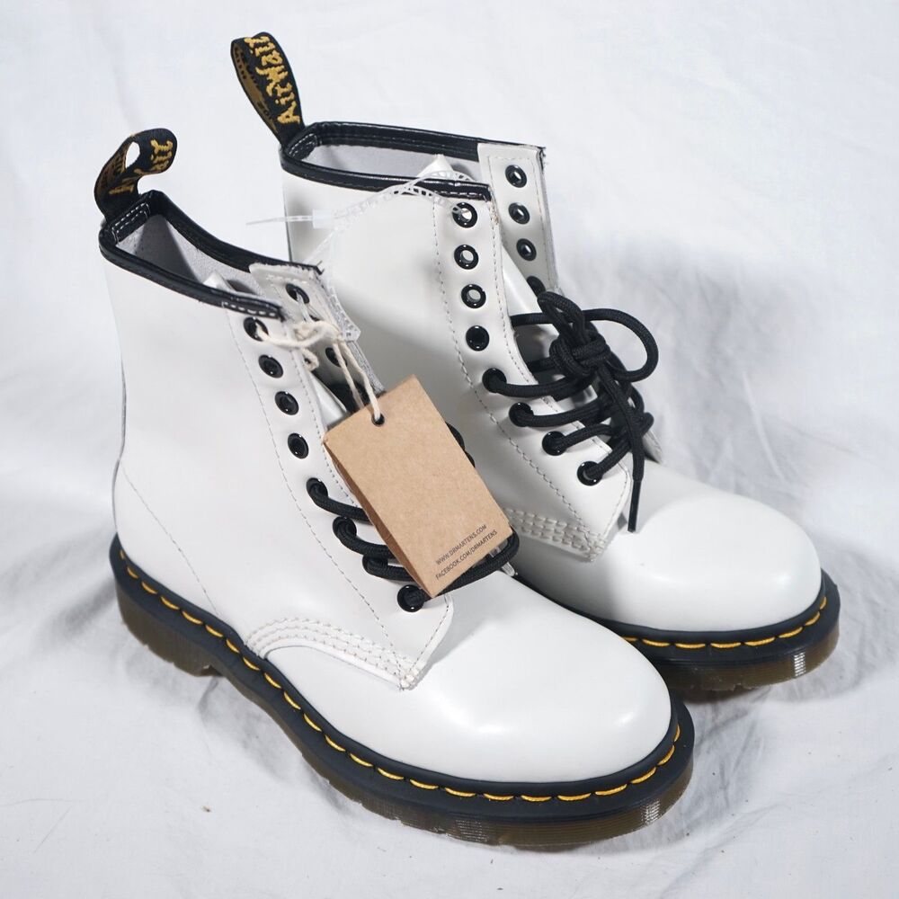 Dr. Martens White High Top Boots Women's 6 11822 NWT